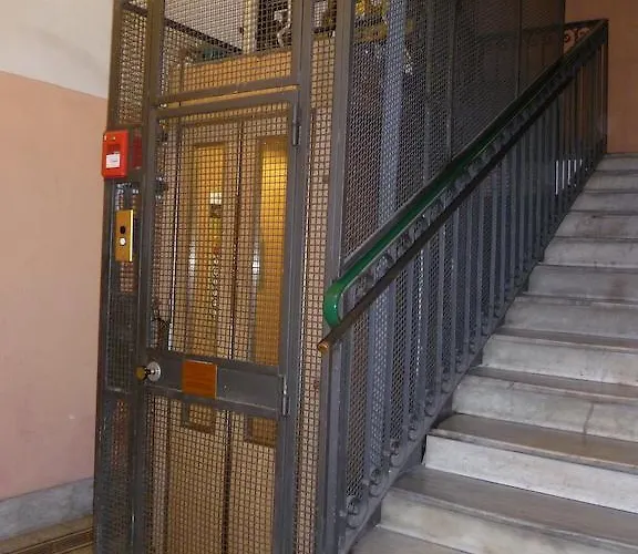 招待所 波利齐亚诺酒店 罗马